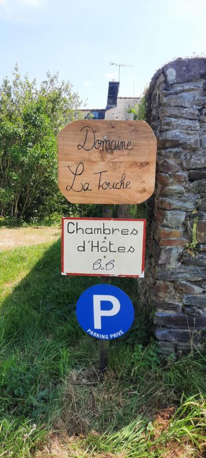 Chambres D'Hotes Domaine La Touche プレーヌ・フジェール エクステリア 写真