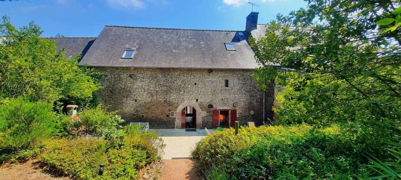 Chambres D'Hotes Domaine La Touche プレーヌ・フジェール エクステリア 写真