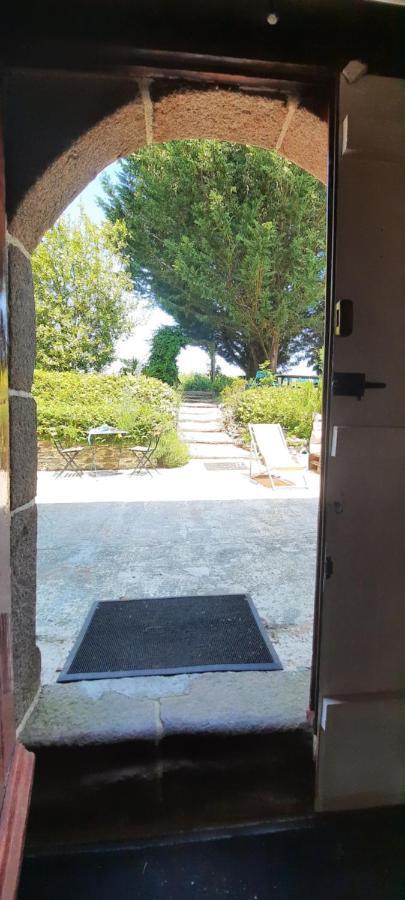Chambres D'Hotes Domaine La Touche プレーヌ・フジェール エクステリア 写真